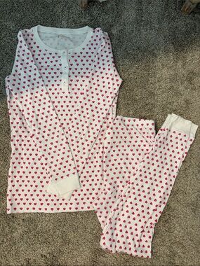 ROLLER RABBIT Teens White and Pink Heart Pajama Set 💕